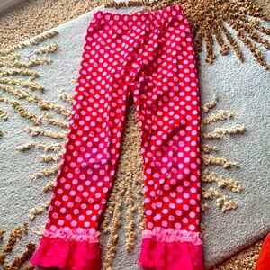 Rare additions size 4t leggings with mesh ruffle bottom. Lightly worn @knees